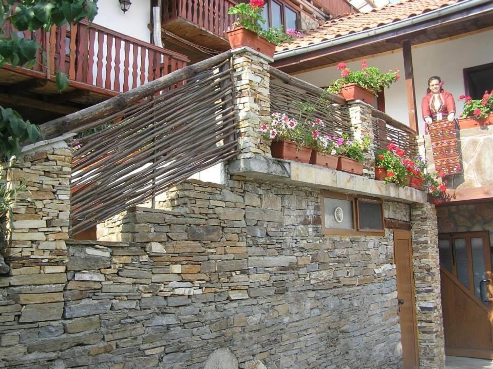 Sharkov Guest House Dolen  Luaran gambar