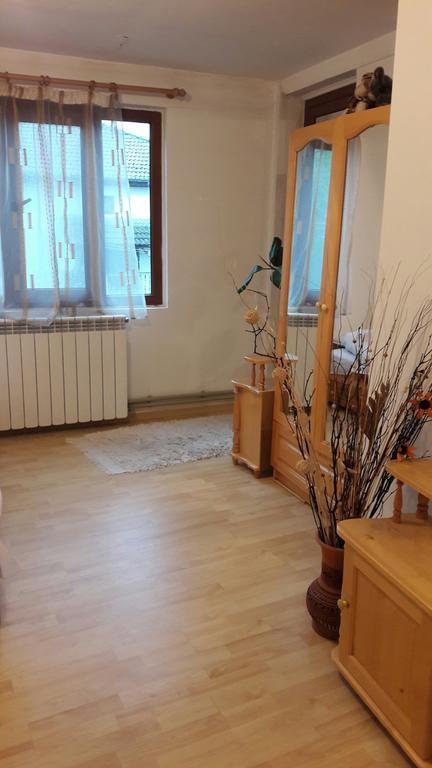 Sharkov Guest House Dolen  Luaran gambar