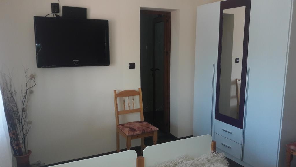 Sharkov Guest House Dolen  Luaran gambar