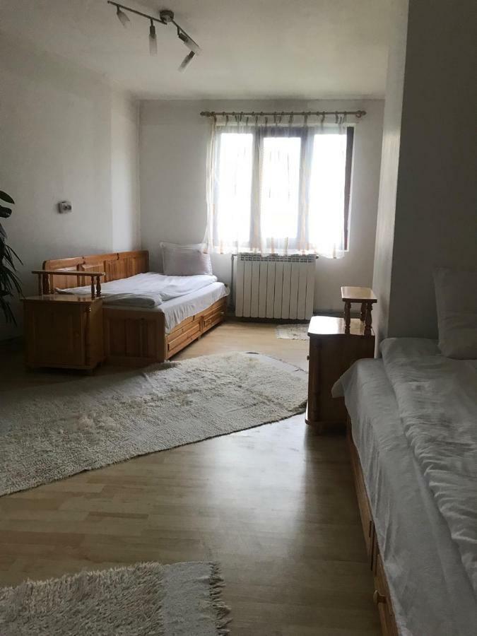 Sharkov Guest House Dolen  Luaran gambar
